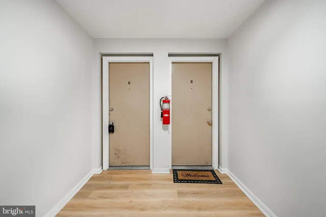 a view of utility room