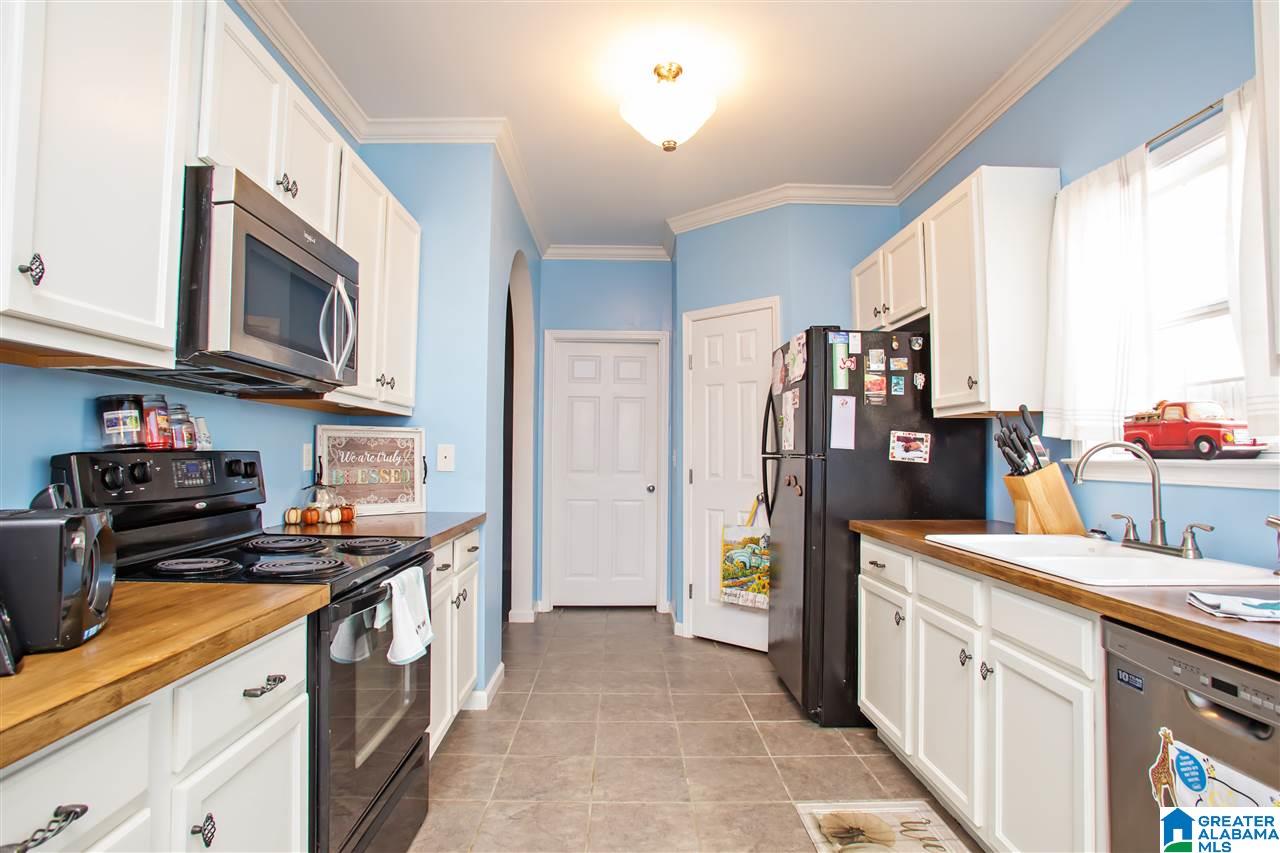 1040 Kerry Drive Calera, AL 35040 - Photo 13 of 40