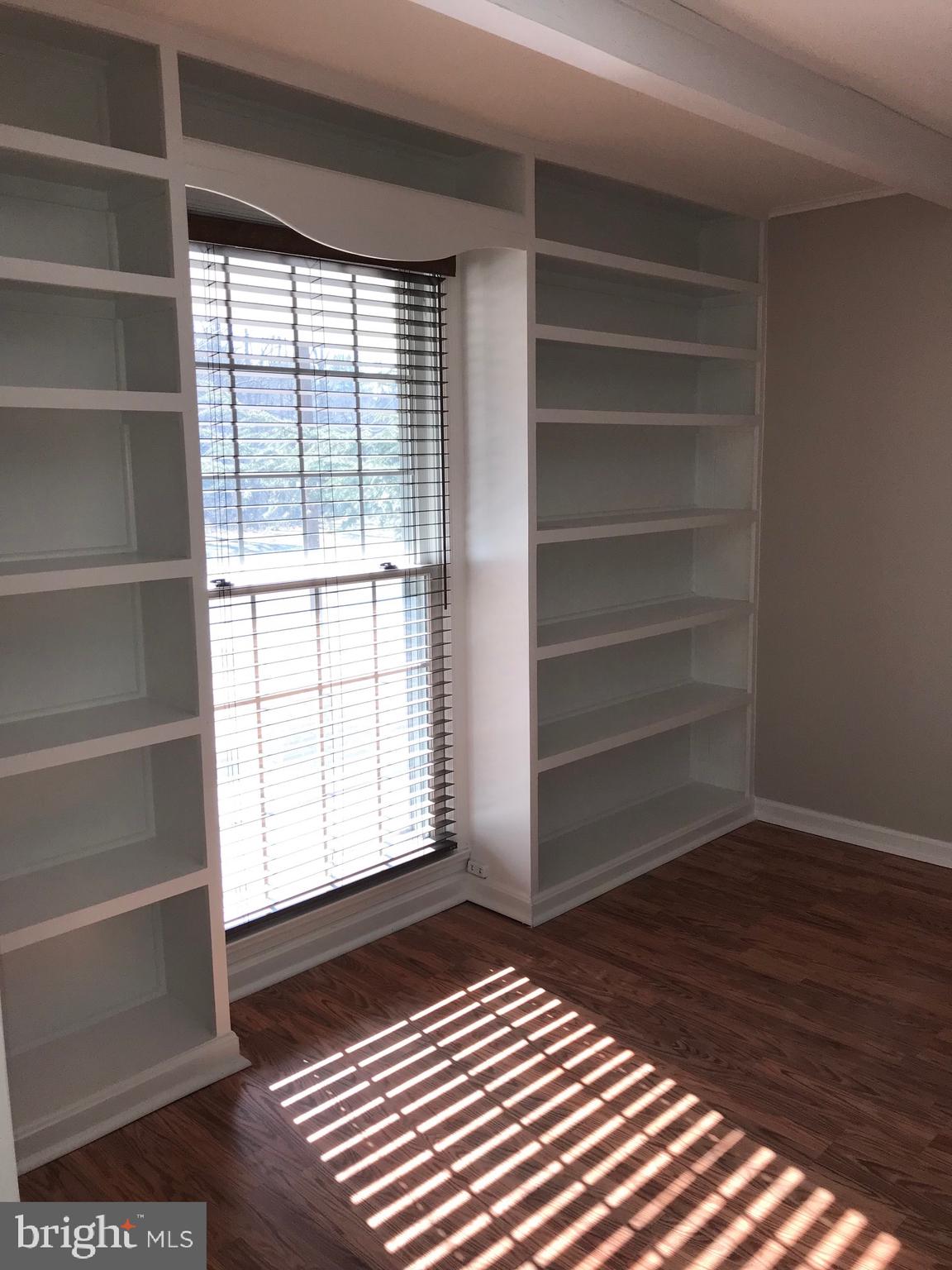 8212 Mockingbird Drive Annandale, VA 22003 - Photo 18 of 25 Office/Study with built-ins
