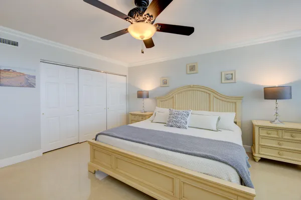 $6,300 | 1390 South Ocean Boulevard, Unit 11D, Pompano Beach, FL 33062