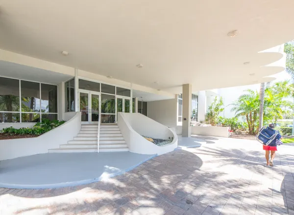$6,300 | 1390 South Ocean Boulevard, Unit 11D, Pompano Beach, FL 33062
