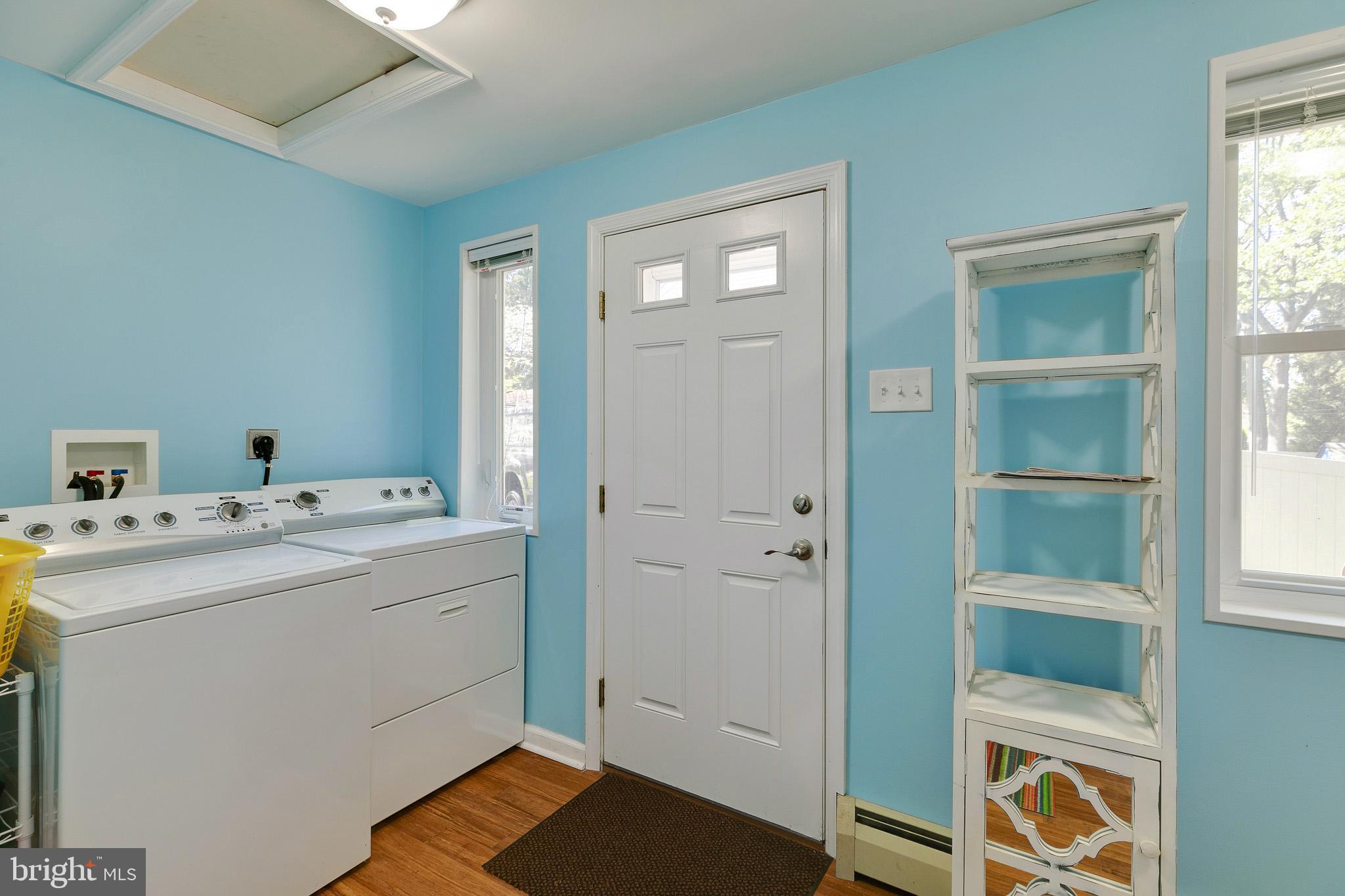 409 Bell Avenue Springfield, PA 19064 - Photo 22 of 43 Laundry and Mud Room