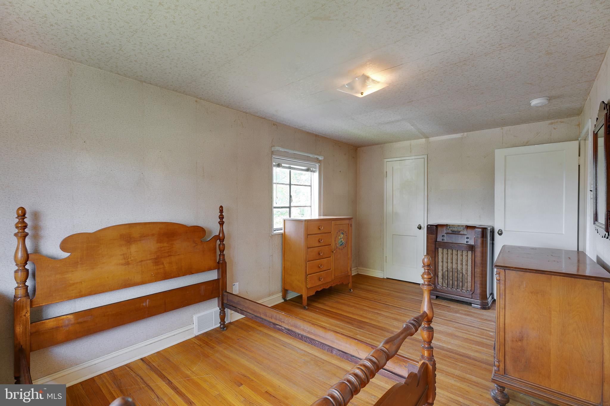 409 Bell Avenue Springfield, PA 19064 - Photo 30 of 43