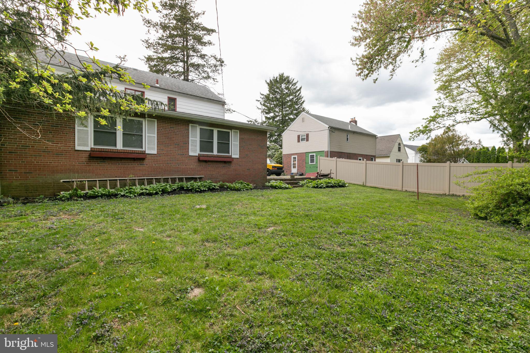 409 Bell Avenue Springfield, PA 19064 - Photo 5 of 43