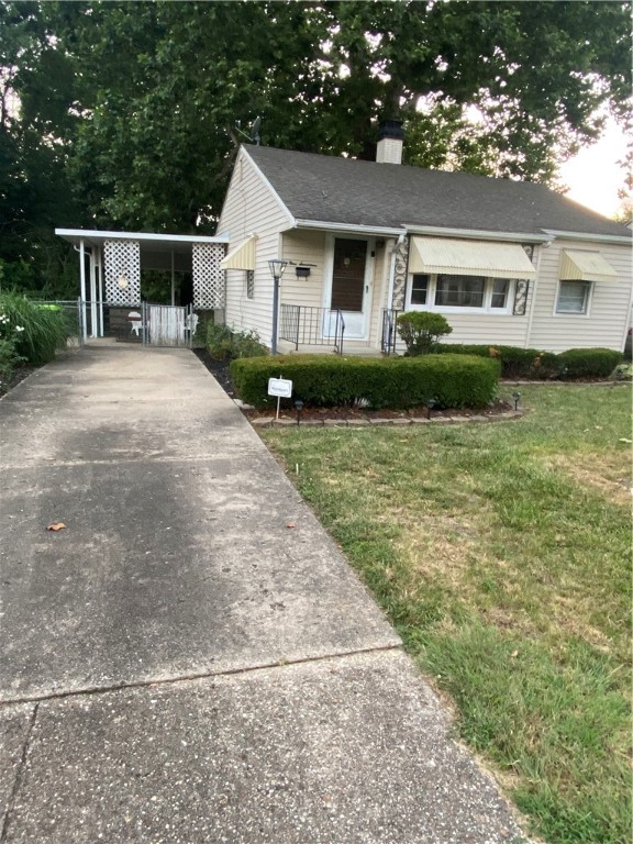 917 North Wilder Avenue Decatur, IL 62522 - Photo 1 of 13