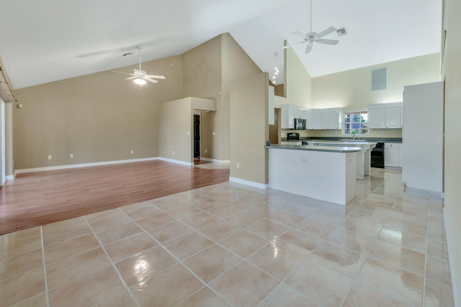 4289 Coconut Road Lake Worth, FL 33461 - Photo 23 of 27 4289 Coconut Rd Lake Worth FL-large-021-