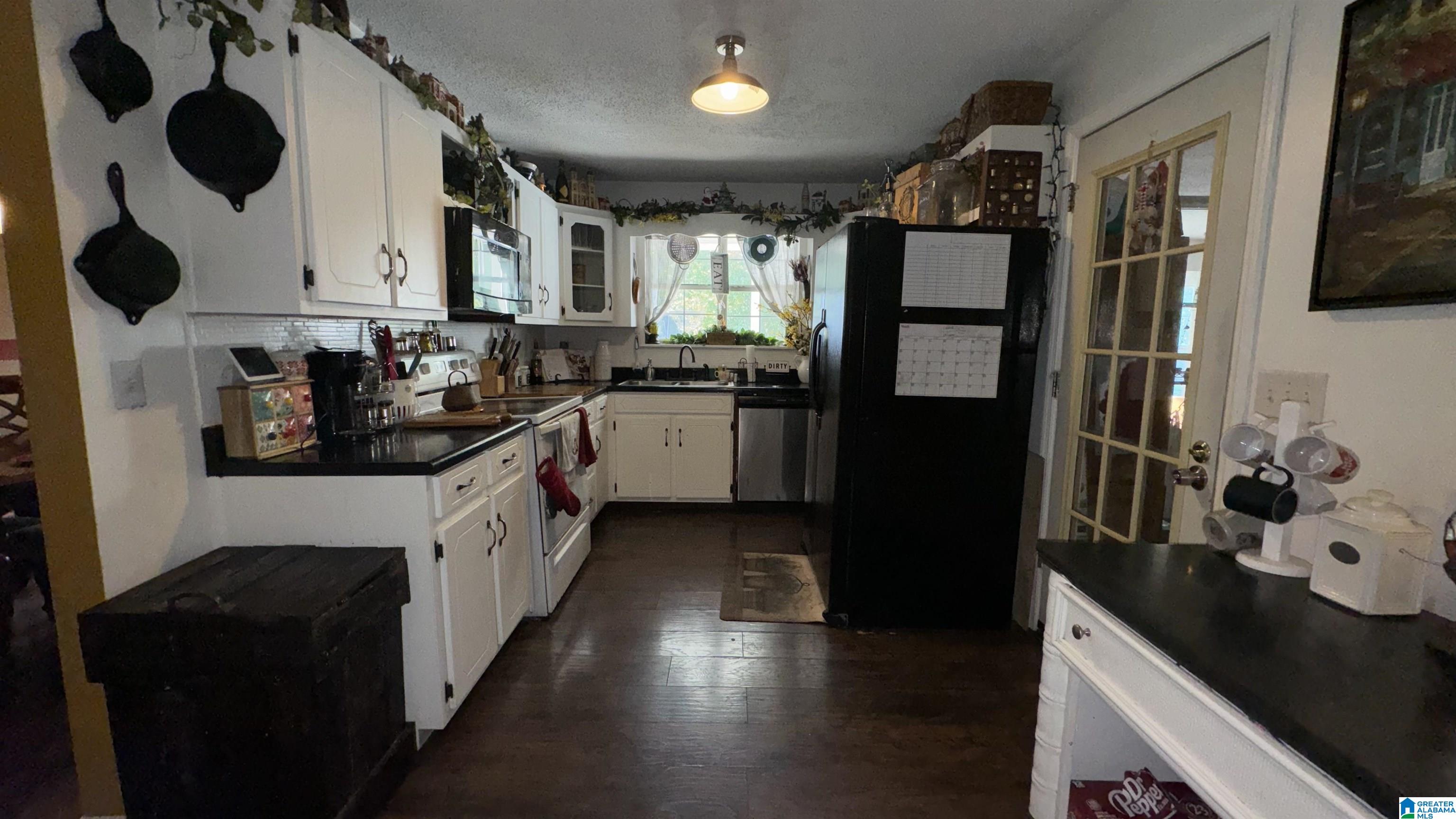1635 Woods Bend Road Ragland, AL 35131 - Photo 4 of 72 Gallery Image 4