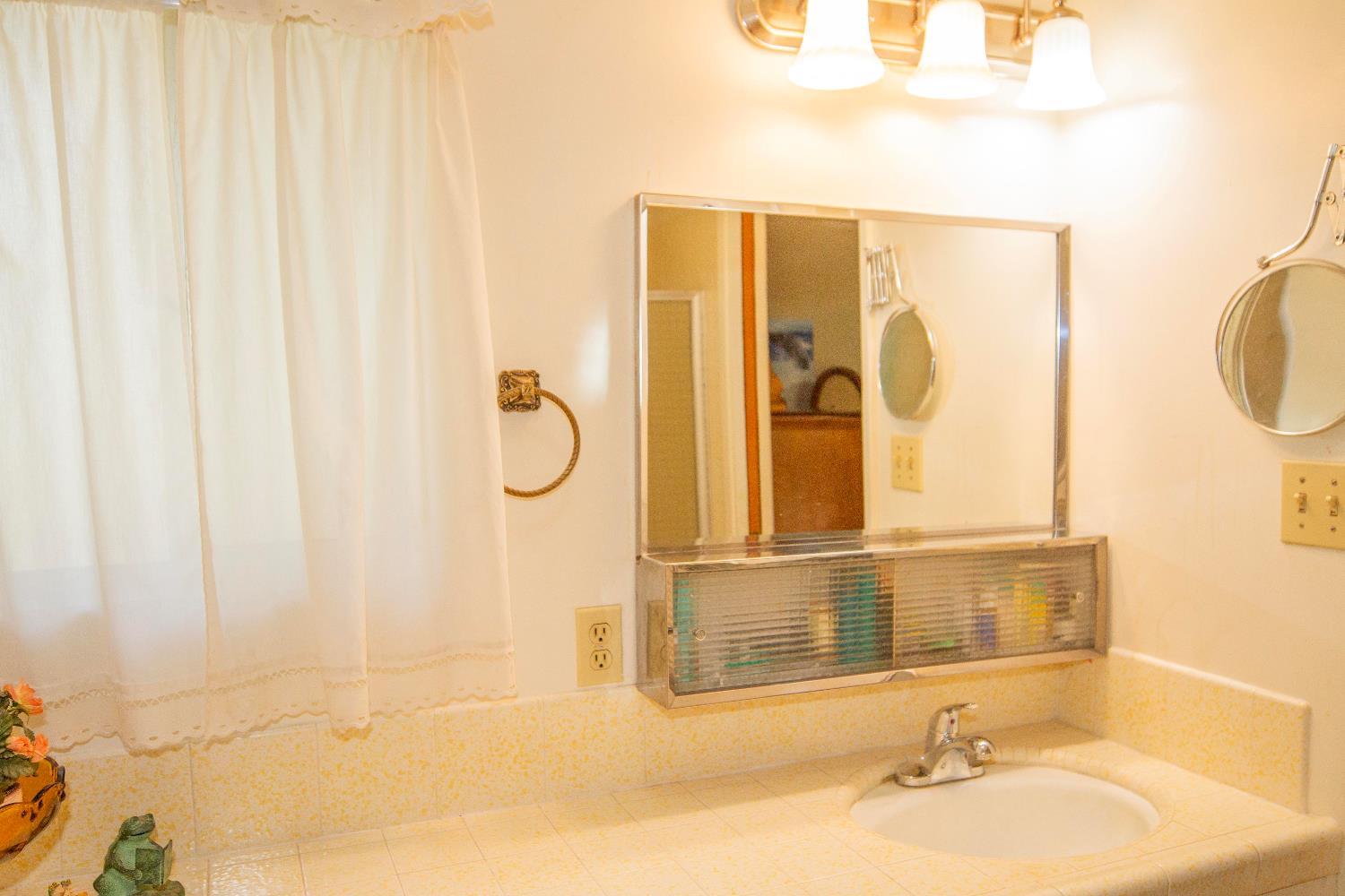31268 Ruth Hill Road Squaw Valley, CA 93675 - Photo 14 of 69 Gallery Image 14