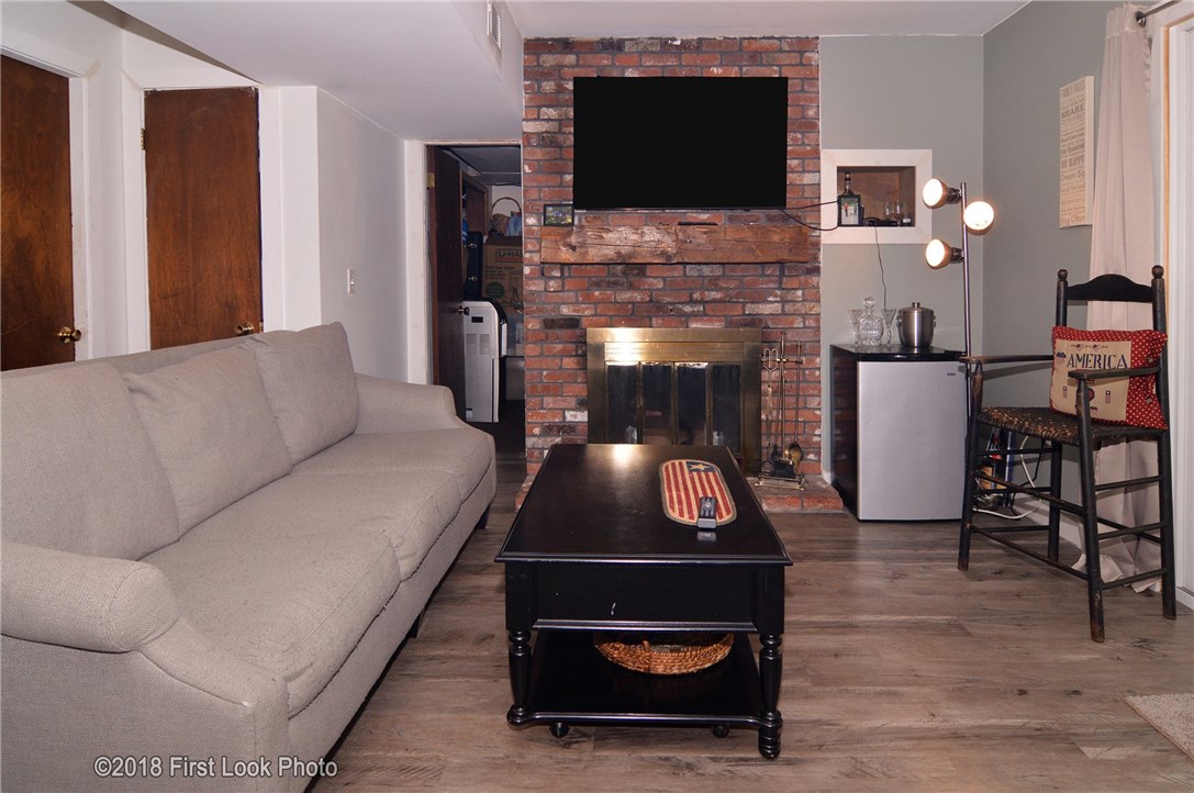 44 Bagley Road Warwick, RI 02888 - Photo 25 of 30