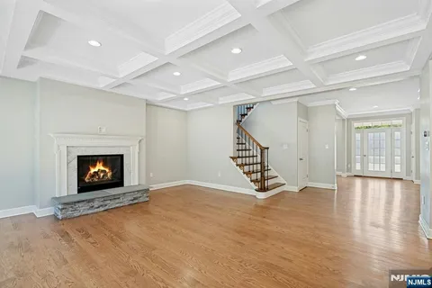 $1,899,000 | 109 Blauvelt Avenue, Ho-Ho-Kus, NJ 07423