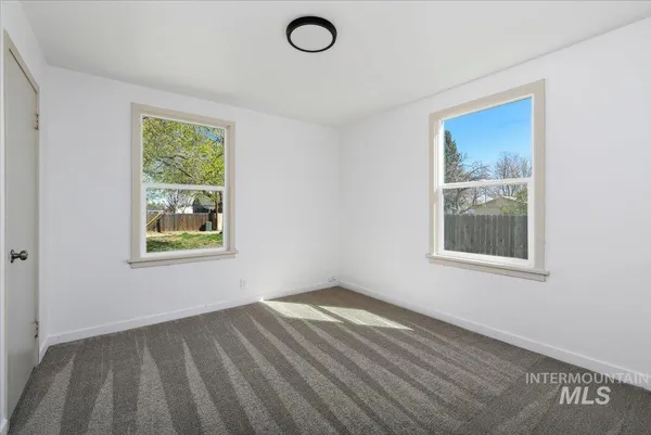 $310,000 | 107 East Montana Avenue, Homedale, ID 83628