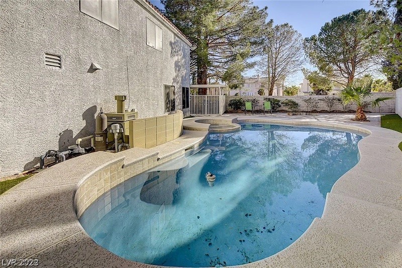 9417 Shellfish Court Las Vegas, NV 89117 - Photo 3 of 22 Gallery Image 3