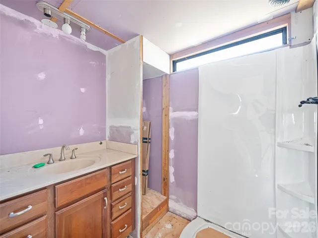 $85,000 | 1905 Old Spartanburg Road, Hendersonville, NC 28792