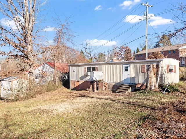 $85,000 | 1905 Old Spartanburg Road, Hendersonville, NC 28792