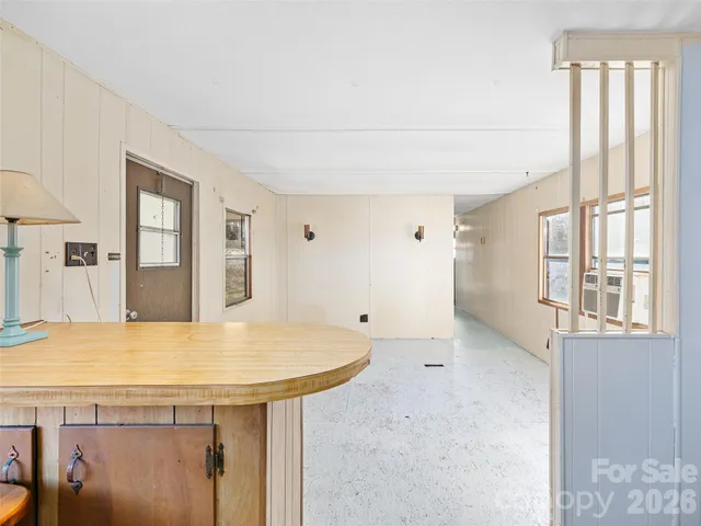 $85,000 | 1905 Old Spartanburg Road, Hendersonville, NC 28792