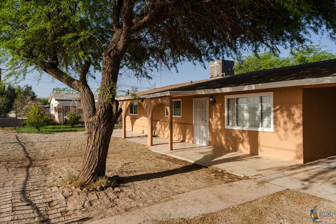1070 Clifford Road Heber, CA 92249 - Photo 3 of 25 Gallery Image 3