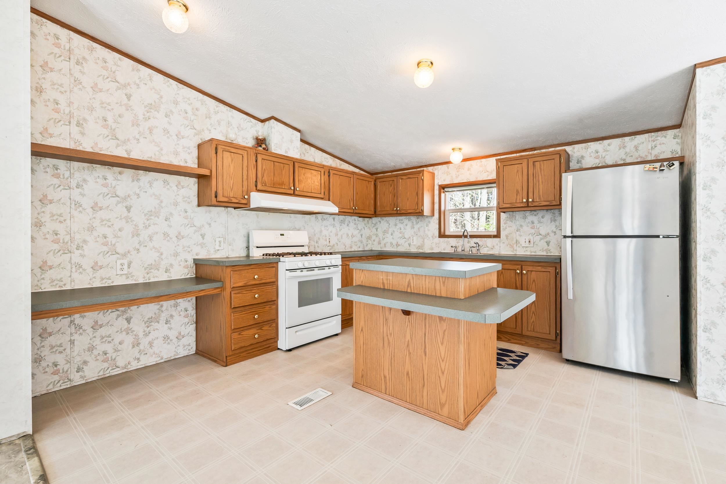 26 Firelite Road Conway, NH 03860 - Photo 8 of 31