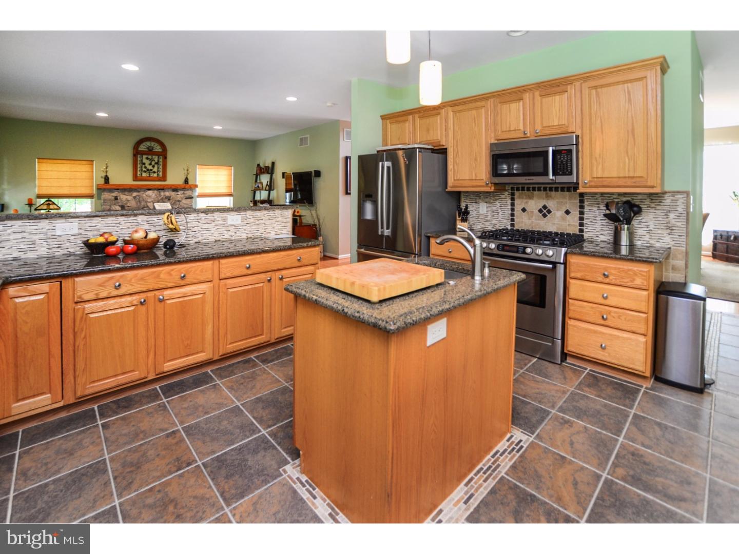 12 Ridgeview Road Delran, NJ 08075 - Photo 9 of 25 Gallery Image 9