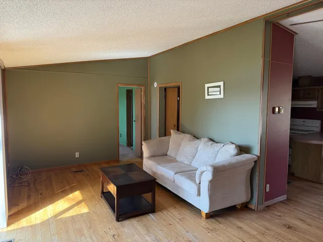 $300,000 | 1940 Soper Lake Lane, Holyoke, MN 55749