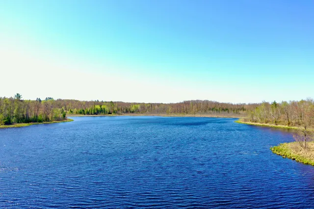 $300,000 | 1940 Soper Lake Lane, Holyoke, MN 55749