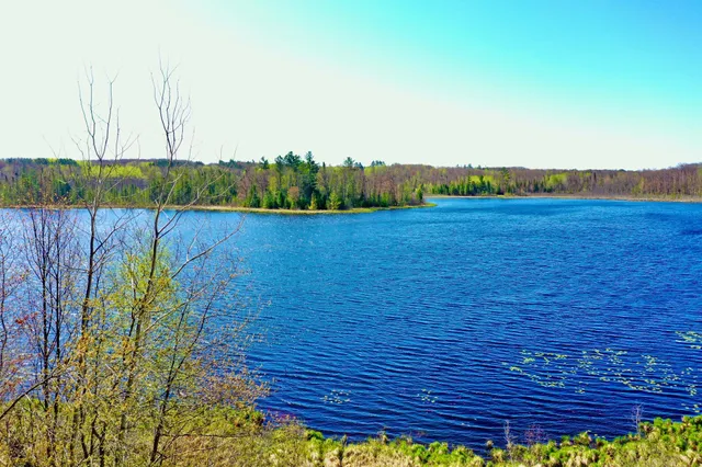 $300,000 | 1940 Soper Lake Lane, Holyoke, MN 55749