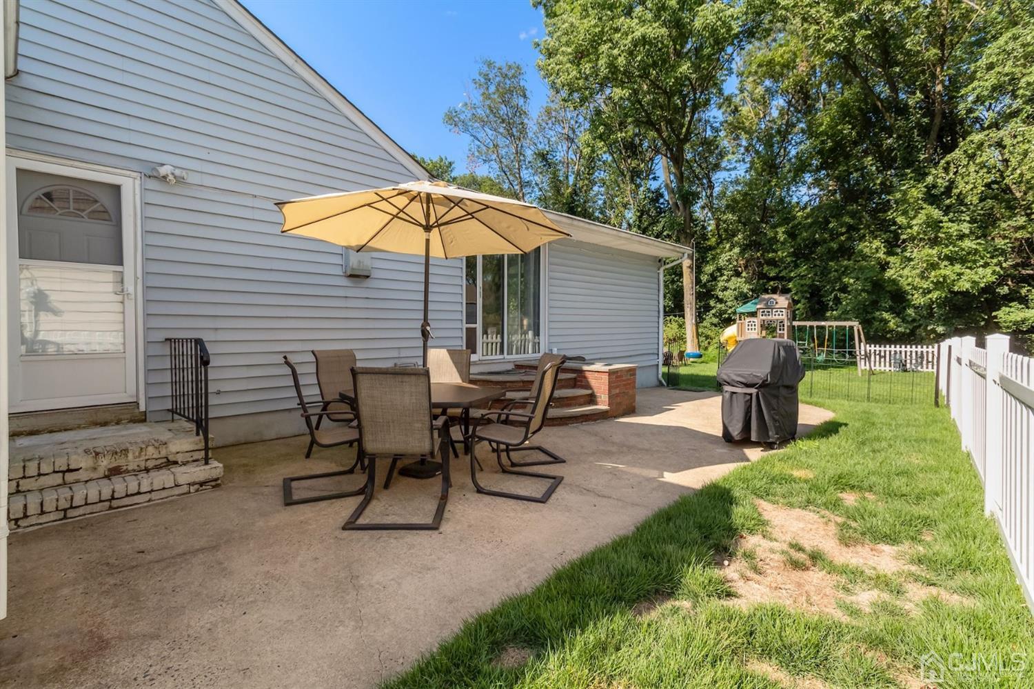 195 Valley View Road Hillside, NJ 07205 - Photo 28 of 29 Gallery Image 28