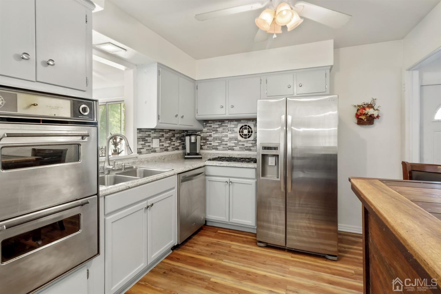 195 Valley View Road Hillside, NJ 07205 - Photo 6 of 29 Gallery Image 6