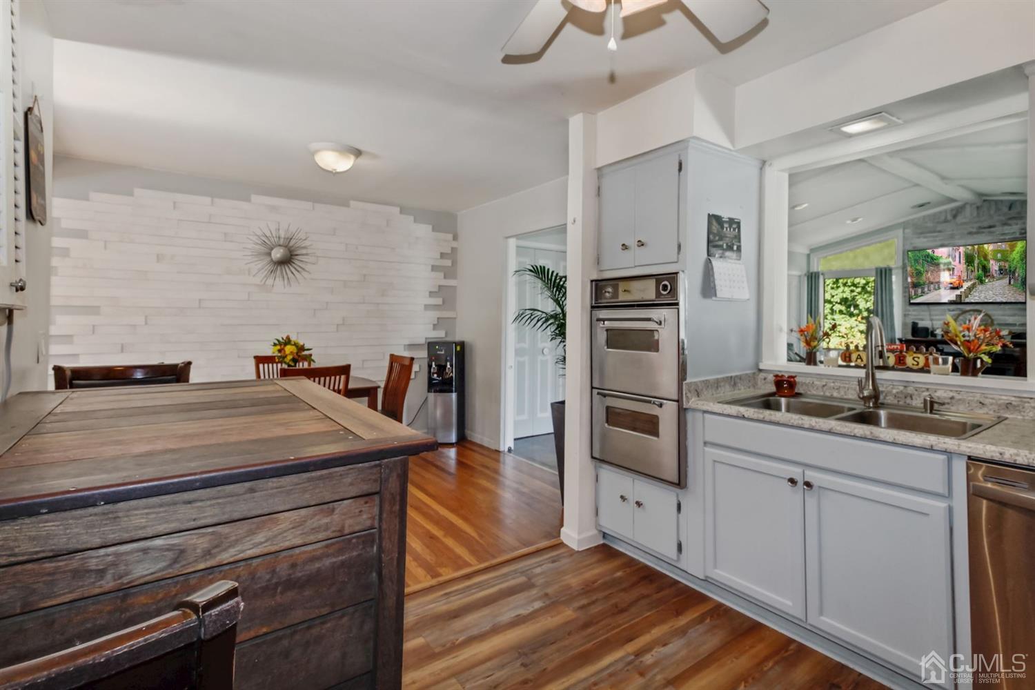 195 Valley View Road Hillside, NJ 07205 - Photo 8 of 29 Gallery Image 8