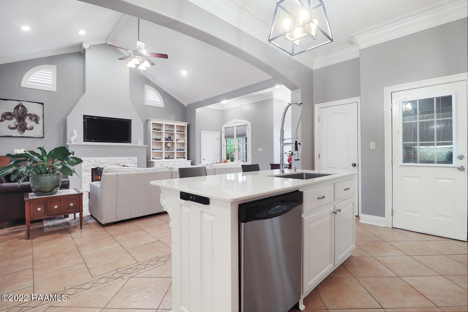 110 Derby Lane Lafayette, LA 70508 - Photo 11 of 23 110 Derby-10