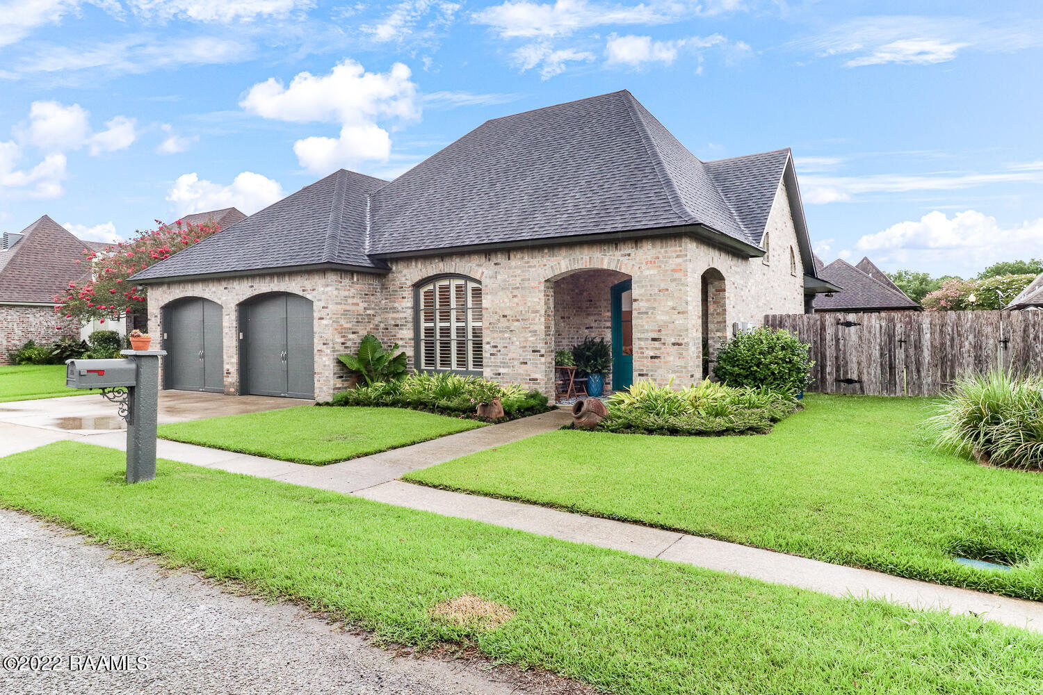 110 Derby Lane Lafayette, LA 70508 - Photo 3 of 23 110 Derby-2