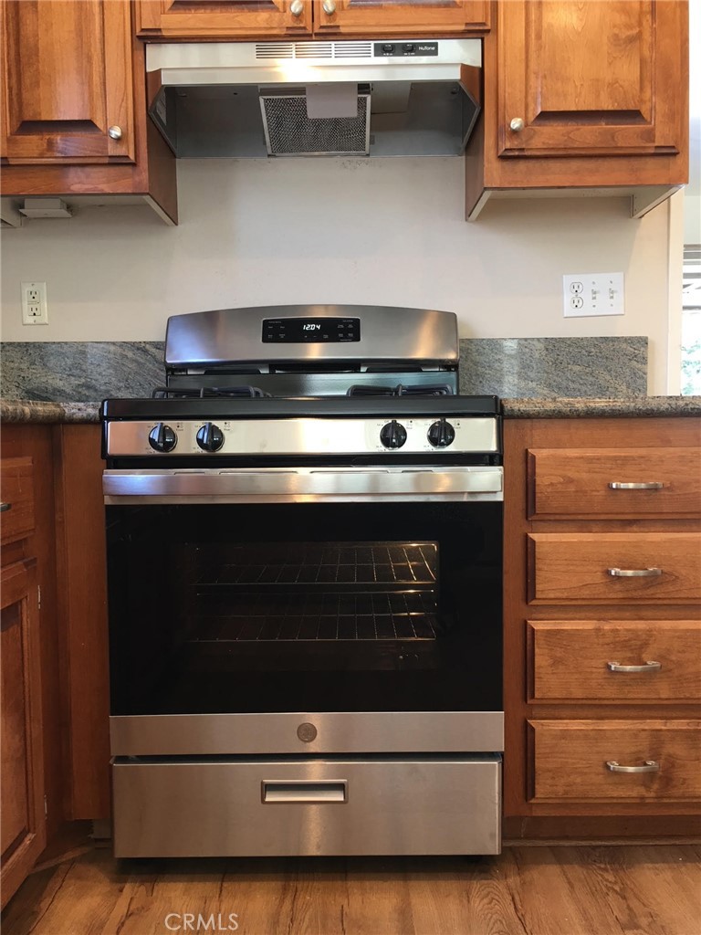 43741 Calabro Street Temecula, CA 92592 - Photo 7 of 29