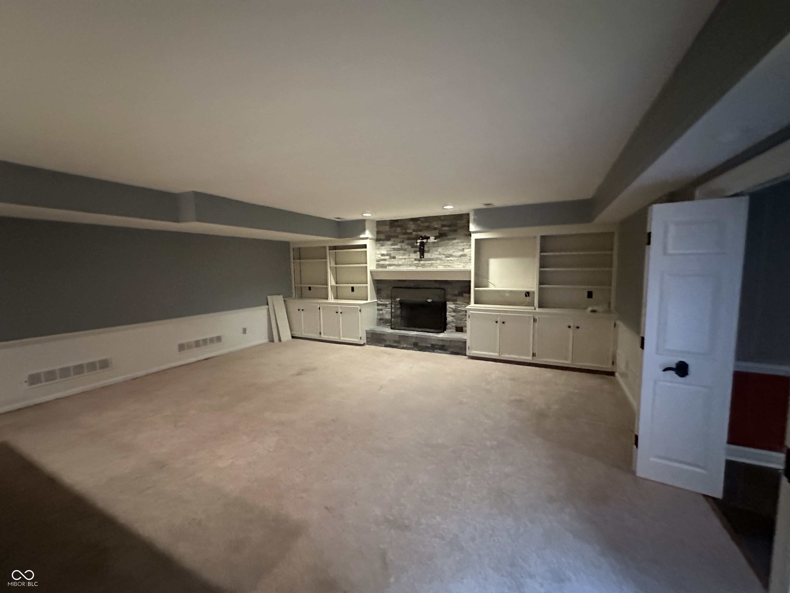 13658 Smokey Ridge Place Carmel, IN 46033 - Photo 4 of 5 Gallery Image 4