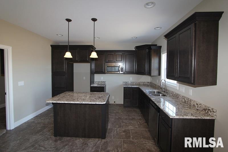 601 Copper Ridge Court Dunlap, IL 61525 - Photo 8 of 19 Gallery Image 8