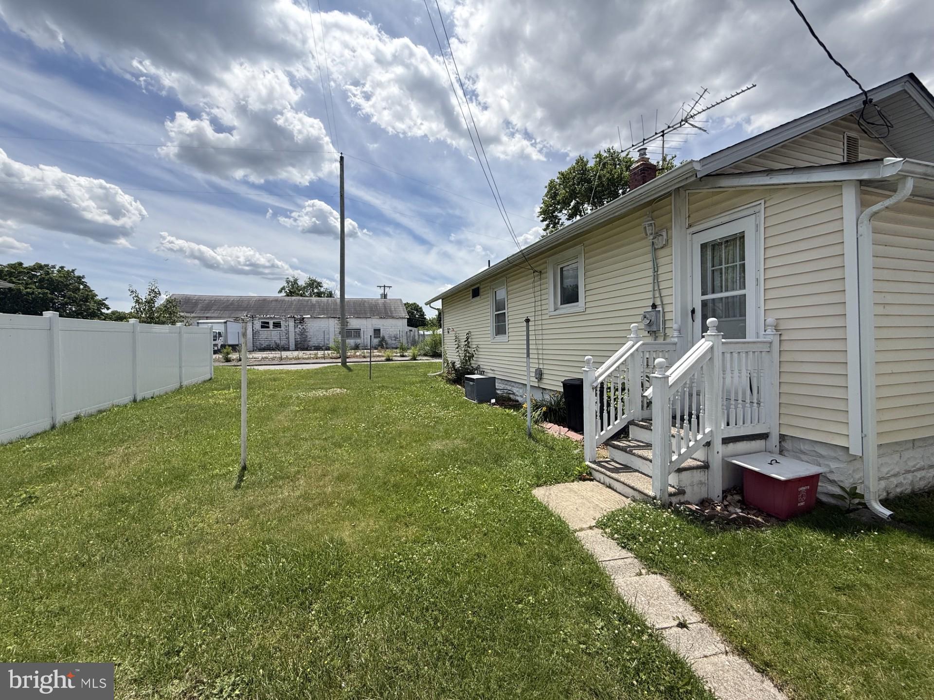 259 A Street Carneys Point, NJ 08069 - Photo 4 of 17