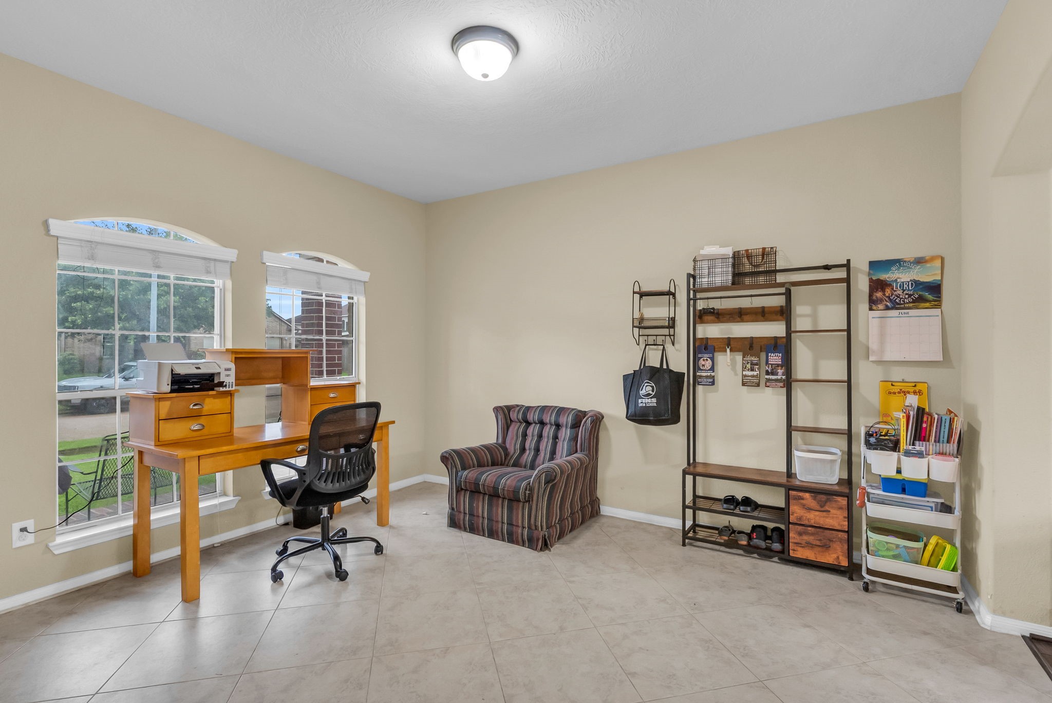 16619 Dover Mills Drive Spring, TX 77379 - Photo 8 of 49 a work room with furniture