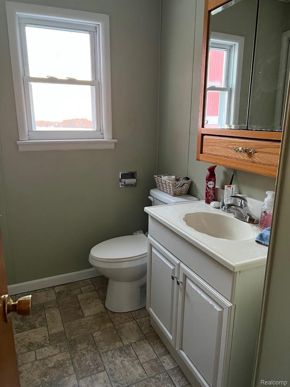5833 Slattery Road North Branch, MI 48461 - Photo 6 of 8 thumbnail_IMG_0531.jpg