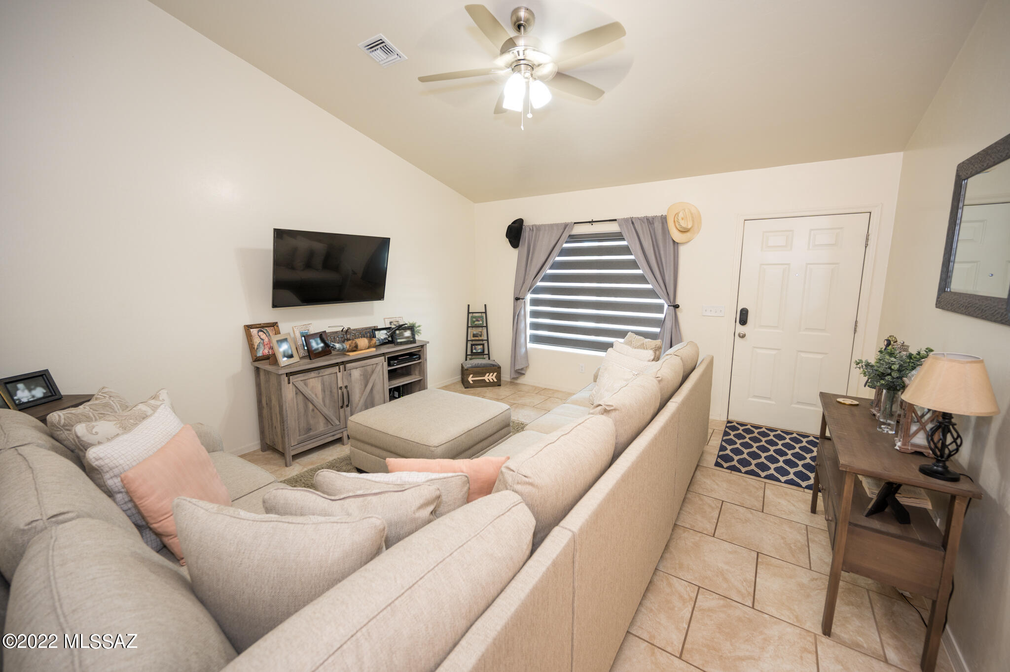 139 Calle Tiburon Rio Rico, AZ 85648 - Photo 13 of 46