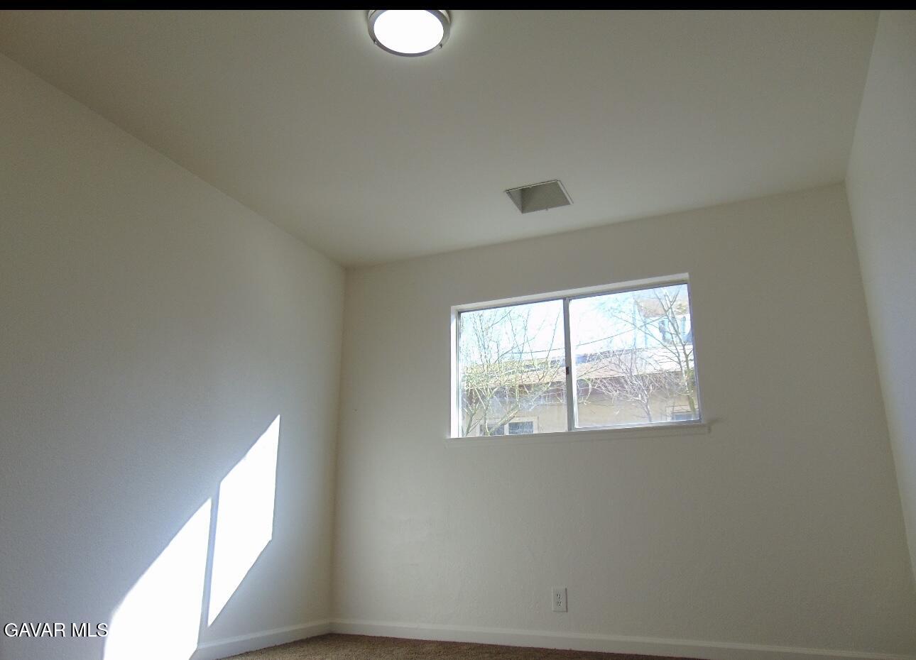 1260 North El Prado Street Ridgecrest, CA 93555 - Photo 28 of 28 a view of an empty room and window