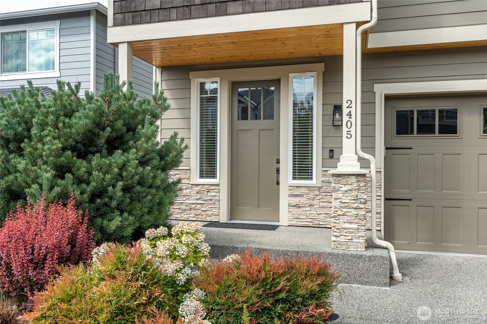 2405 196th Place Southeast Bothell, WA 98012 - Photo 3 of 39 Gallery Image 3