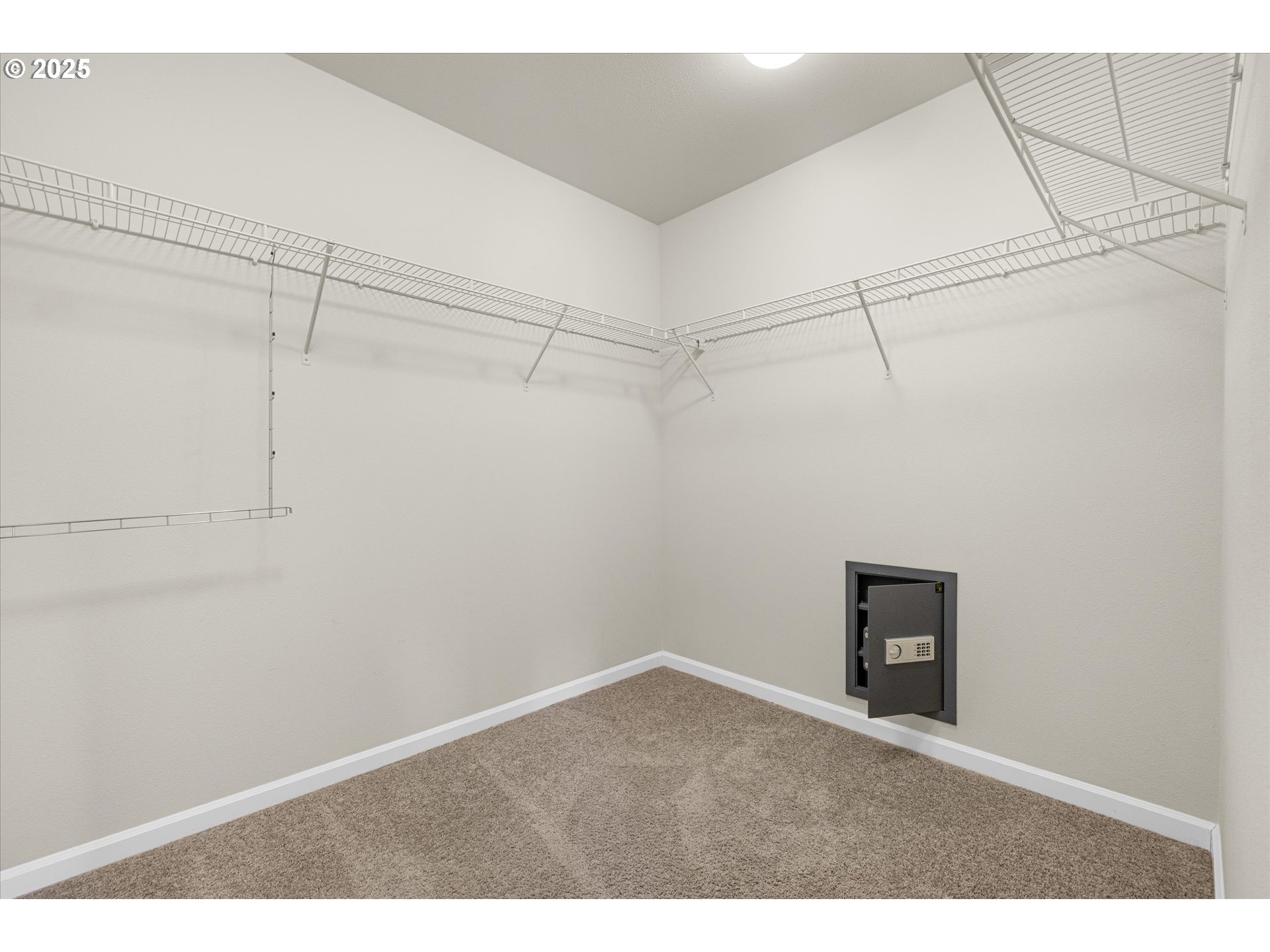 2890 23rd Avenue Northwest Albany, OR 97321 - Photo 18 of 30