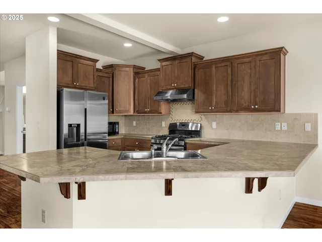 $549,000 | 2890 23rd Avenue Northwest, Albany, OR 97321