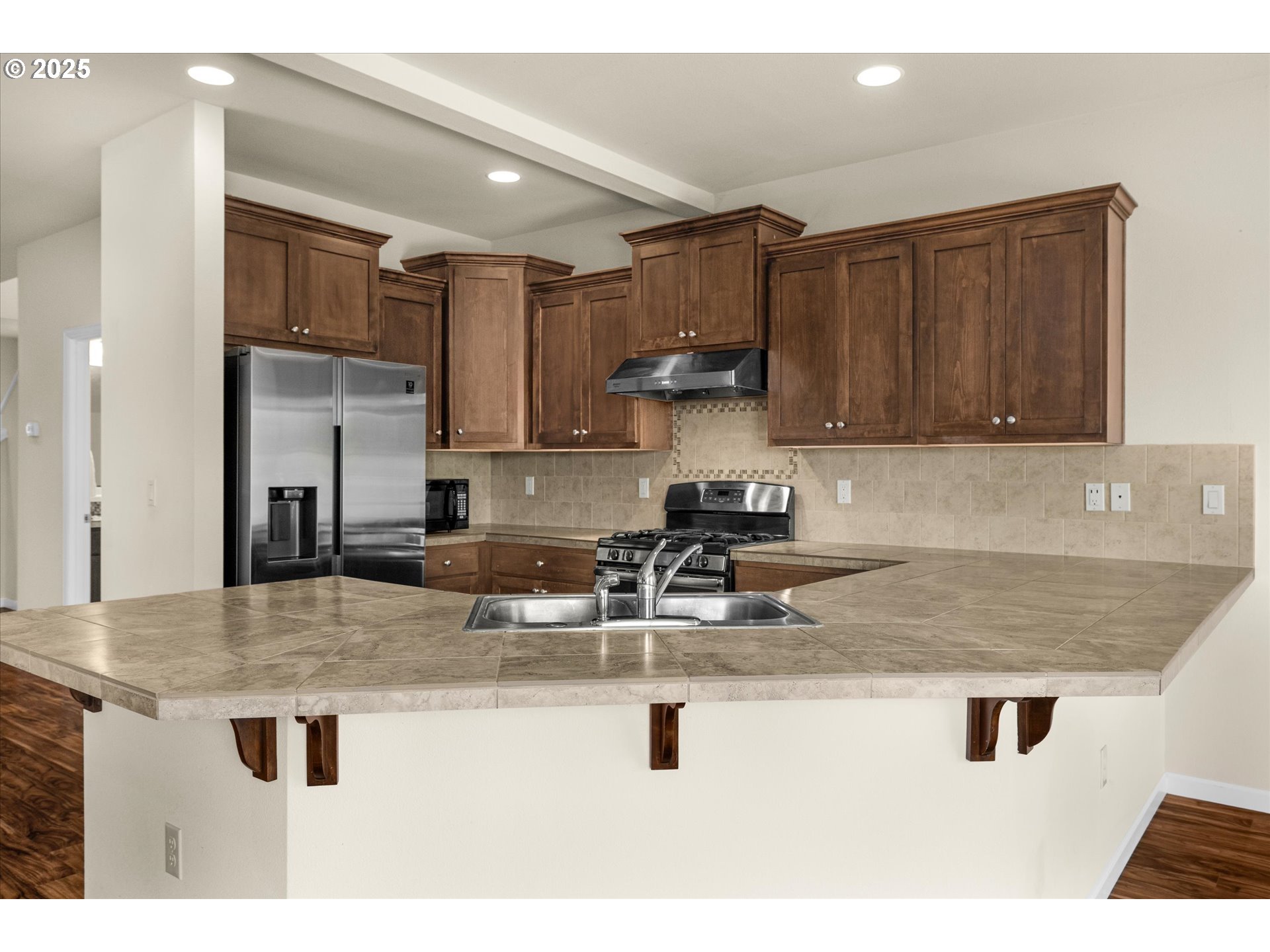 2890 23rd Avenue Northwest Albany, OR 97321 - Photo 7 of 30