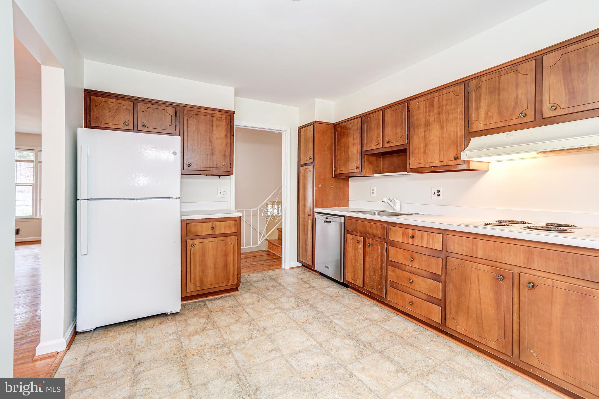 608 Kenbrook Drive Silver Spring, MD 20902 - Photo 14 of 38 Gallery Image 14