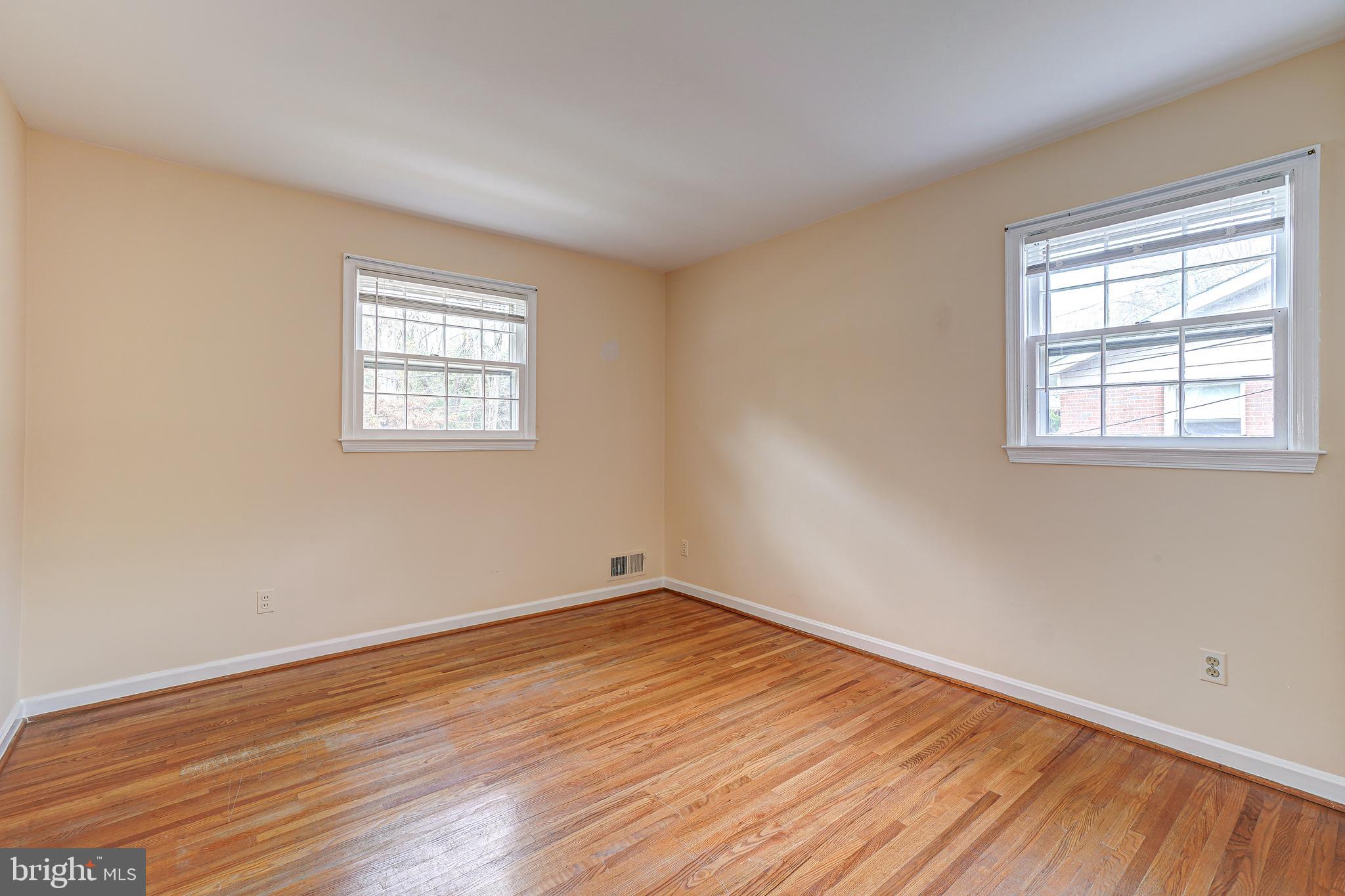 608 Kenbrook Drive Silver Spring, MD 20902 - Photo 24 of 38 Gallery Image 24