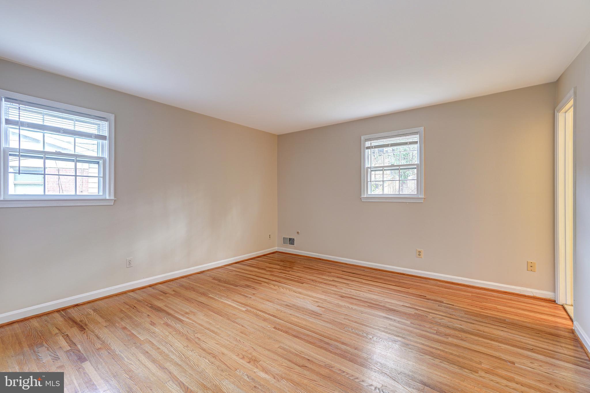 608 Kenbrook Drive Silver Spring, MD 20902 - Photo 26 of 38 Gallery Image 26