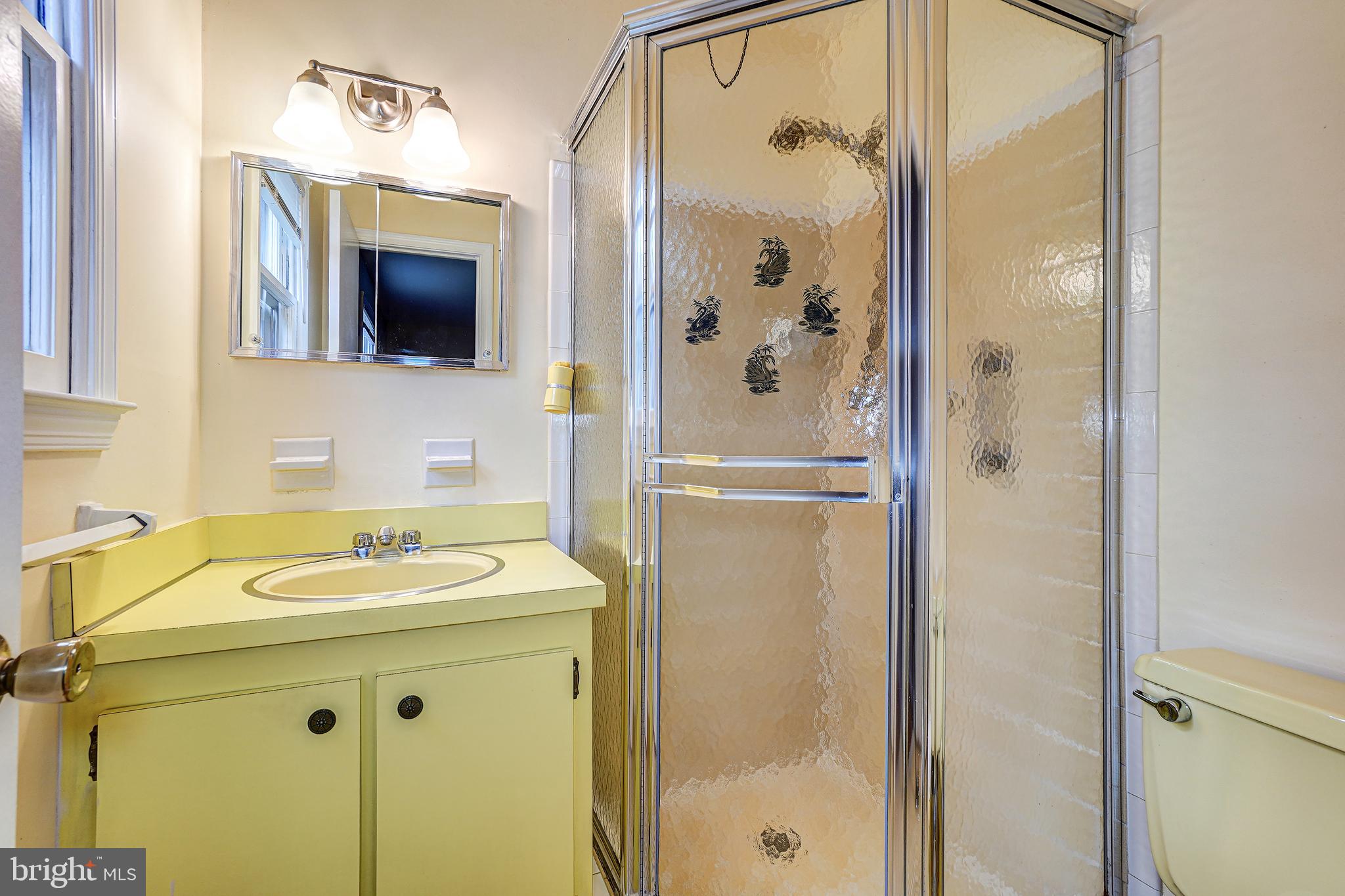 608 Kenbrook Drive Silver Spring, MD 20902 - Photo 29 of 38 Gallery Image 29