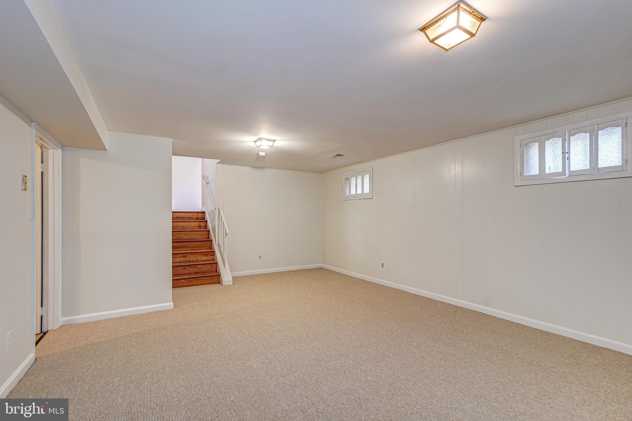 608 Kenbrook Drive Silver Spring, MD 20902 - Photo 33 of 38 Gallery Image 33