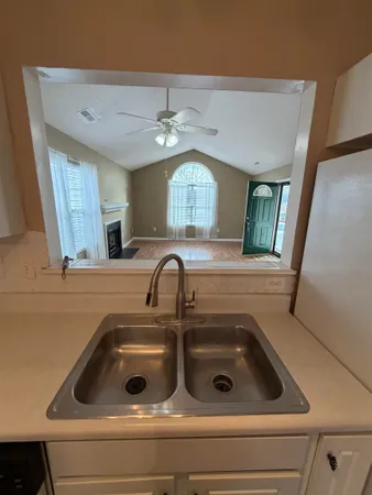 $179,900 | 283 Weston Valley Drive, Moore, SC 29369