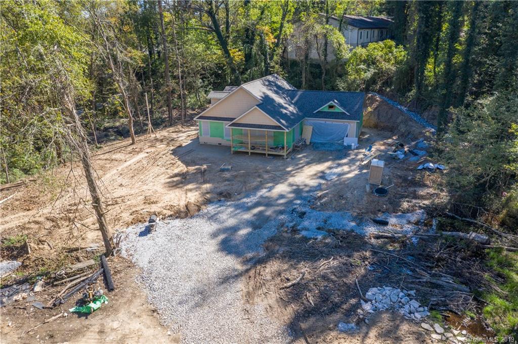 596 Spring Street Hendersonville, NC 28739 - Photo 5 of 5 Gallery Image 5