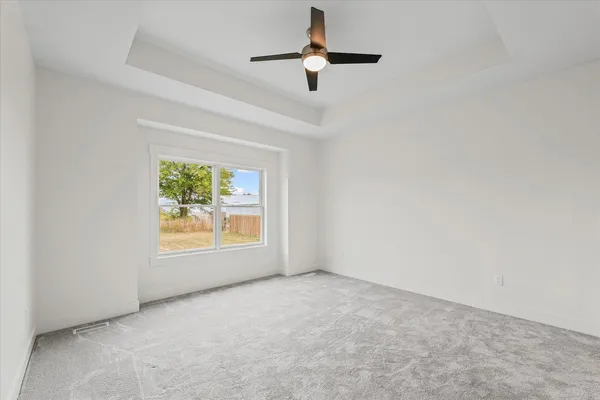 $459,500 | 6 Foxtrot Lane, Monticello, IL 61856